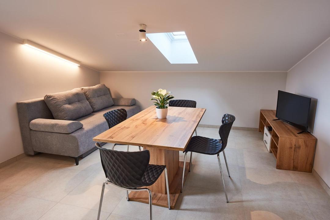 Posestvo Rouna - Winery And Apartments ヴィパーヴァ エクステリア 写真